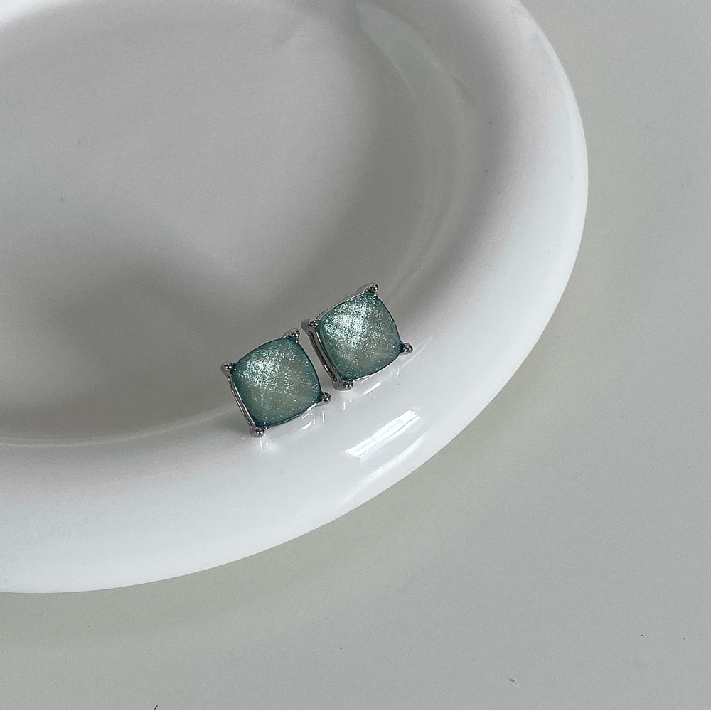 4/$15 Mint Aqua Blue Crystal Glass Square Four Prong Setting Studs Earrings